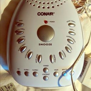 White noise alarm clock and sleep machine